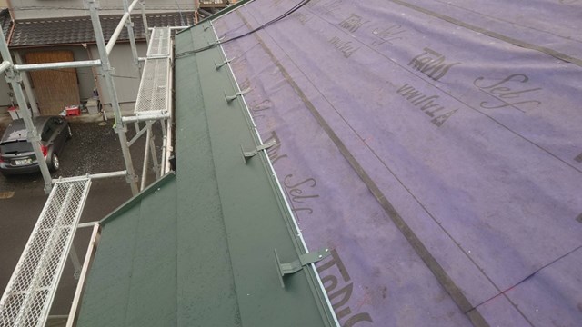 雪止めを施工したスーパーガルテクト